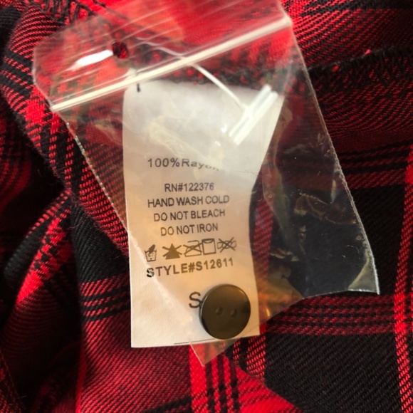 NWOT Mustard Seed Brand Red & Black Plaid Top - Picture 4 of 9